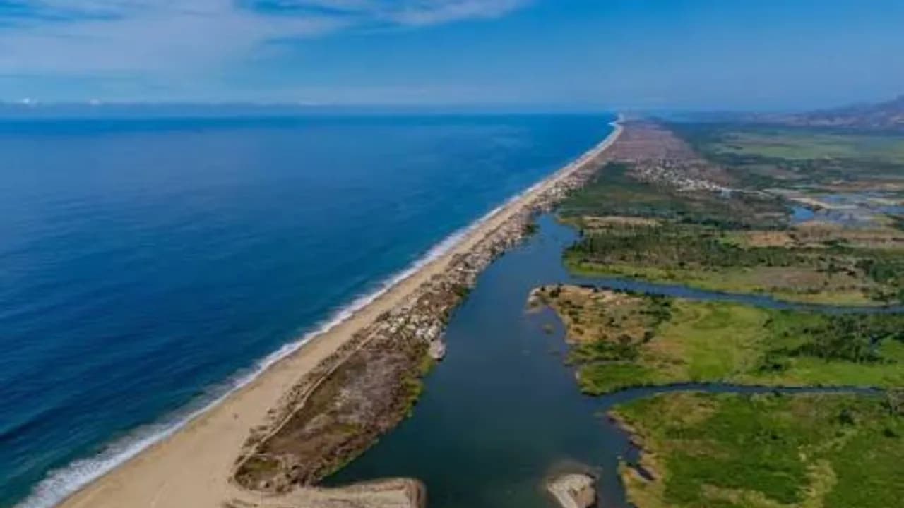 El refugio secreto de Acapulco donde florece el loto y la naturaleza abraza tus sentidos
