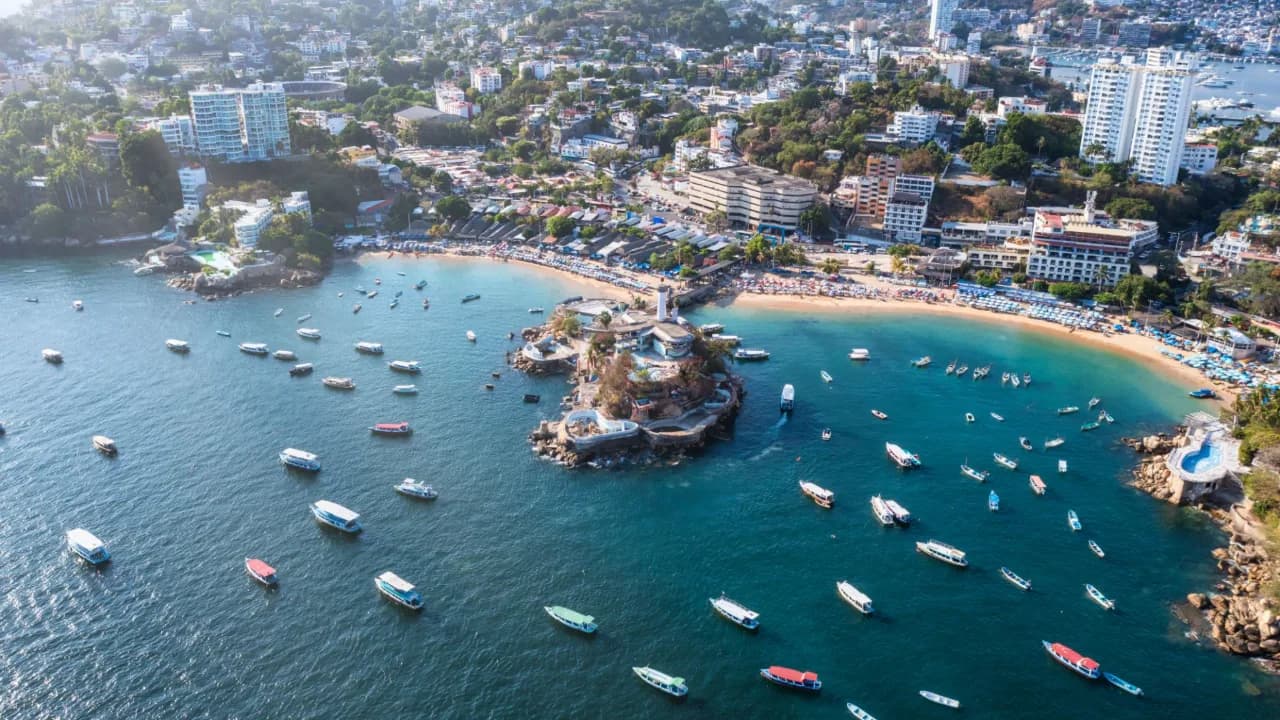 Caleta y Caletilla: dos playas donde todavía se siente el Acapulco de siempre
