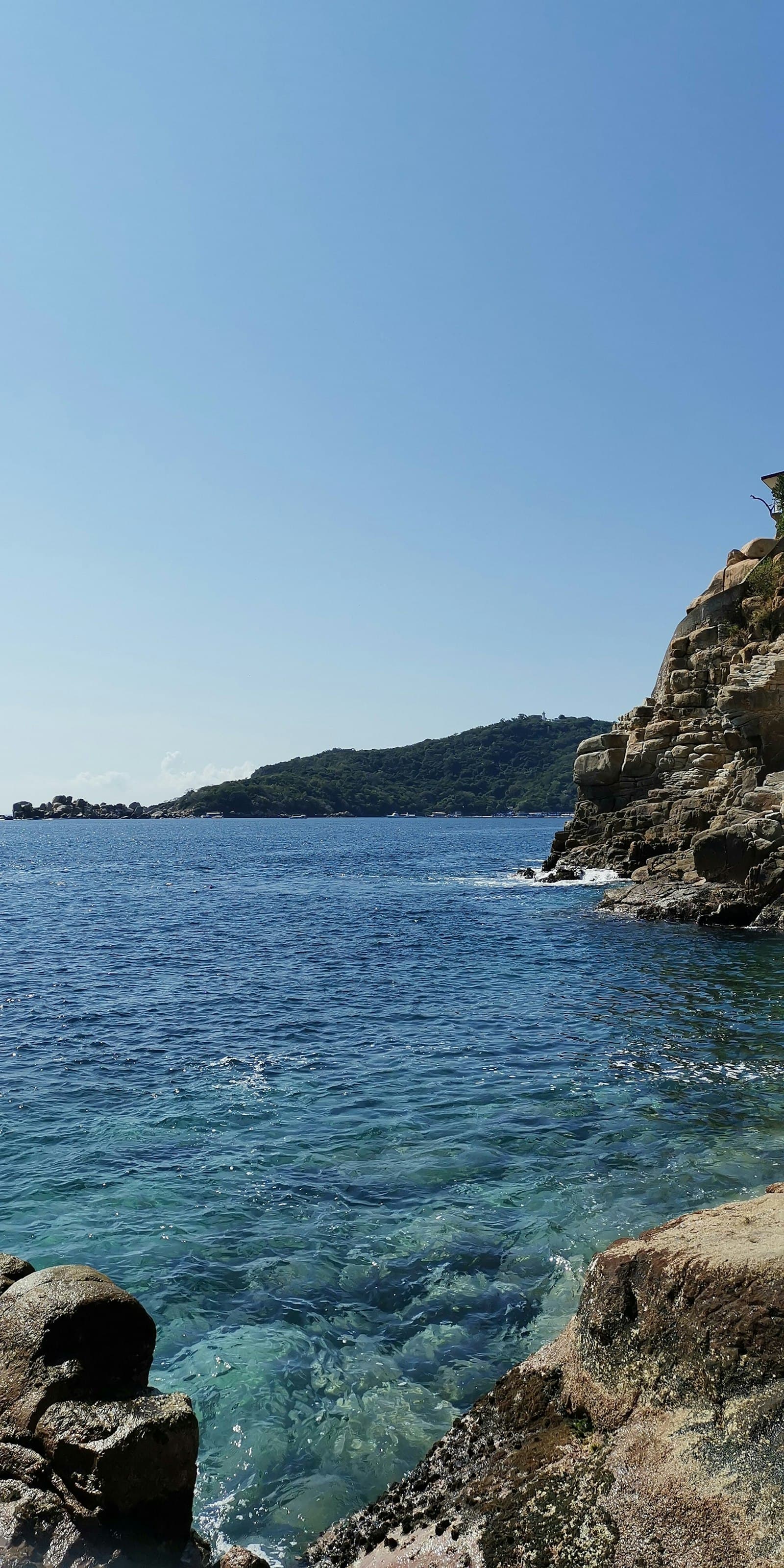 Aguas azules de la bahía de Acapulco