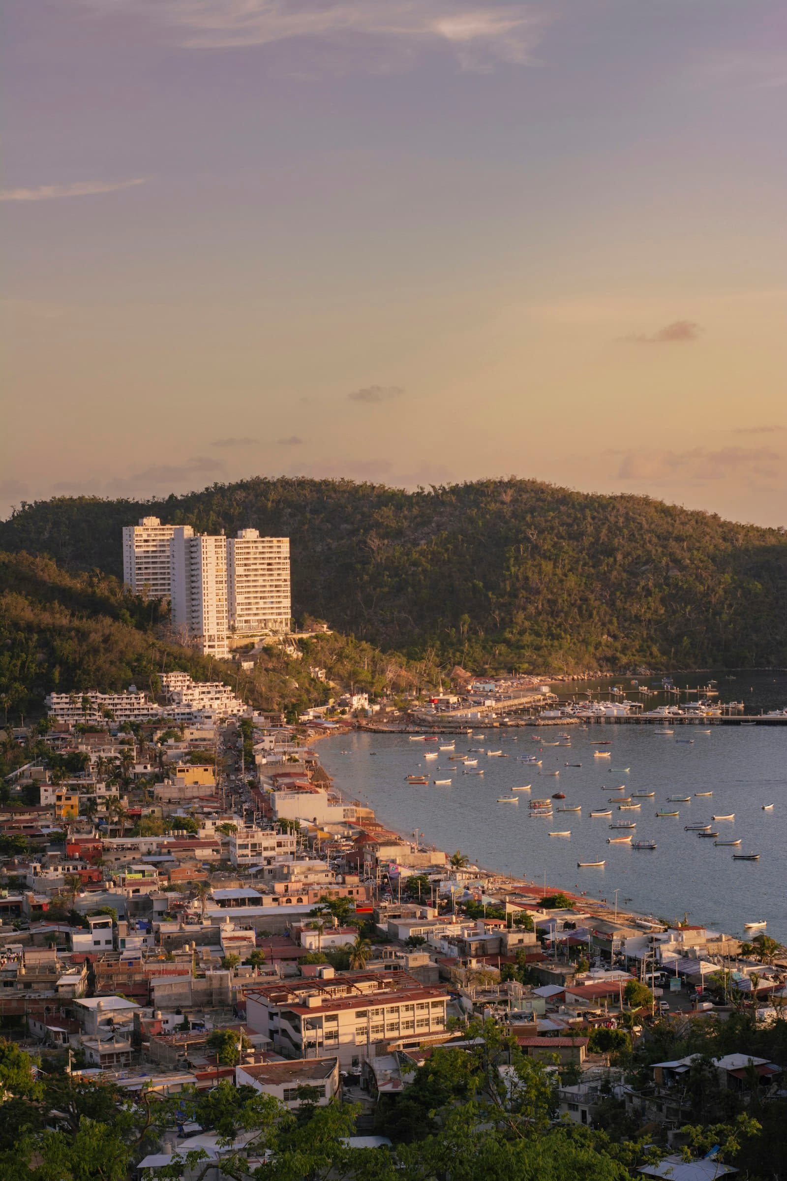 Malecón y bahía de Acapulco