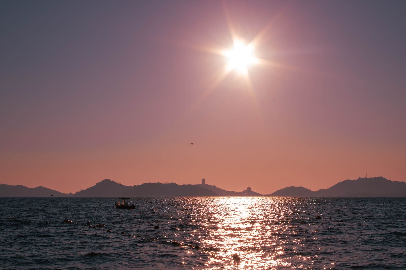 Atardecer en la bahía de Acapulco