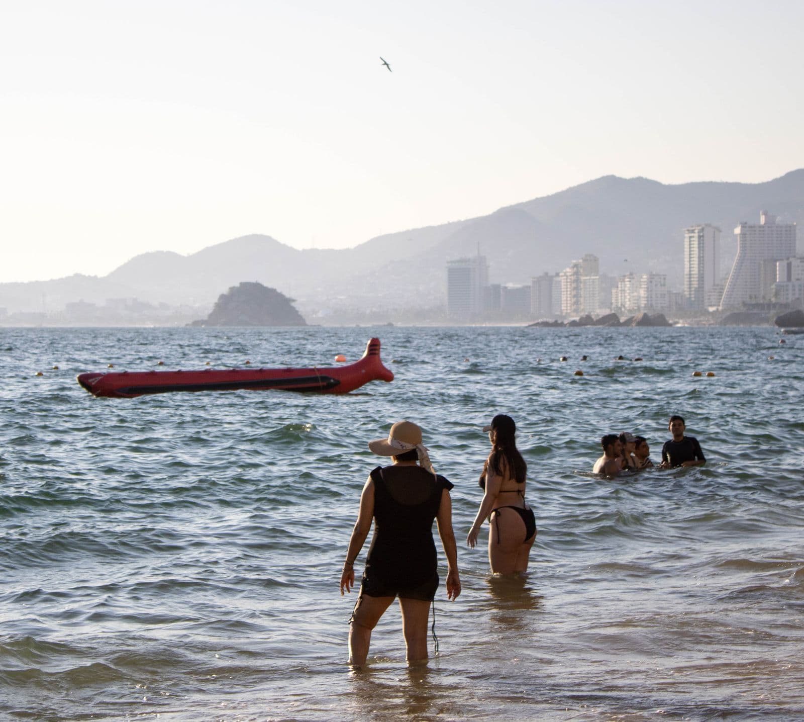 Banana boat en la playa de Acapulco